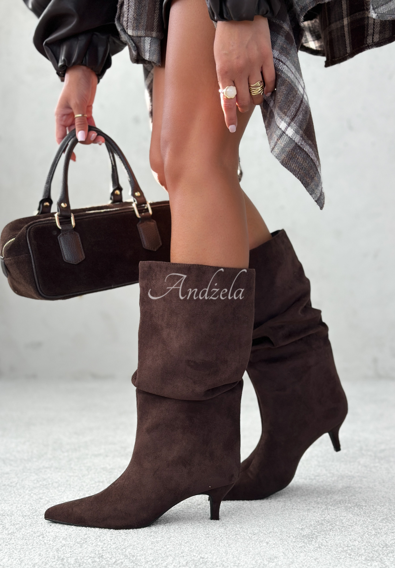 Wildlederstiefel mit hohen Absätzen Fall For Me Schokoladenbraun