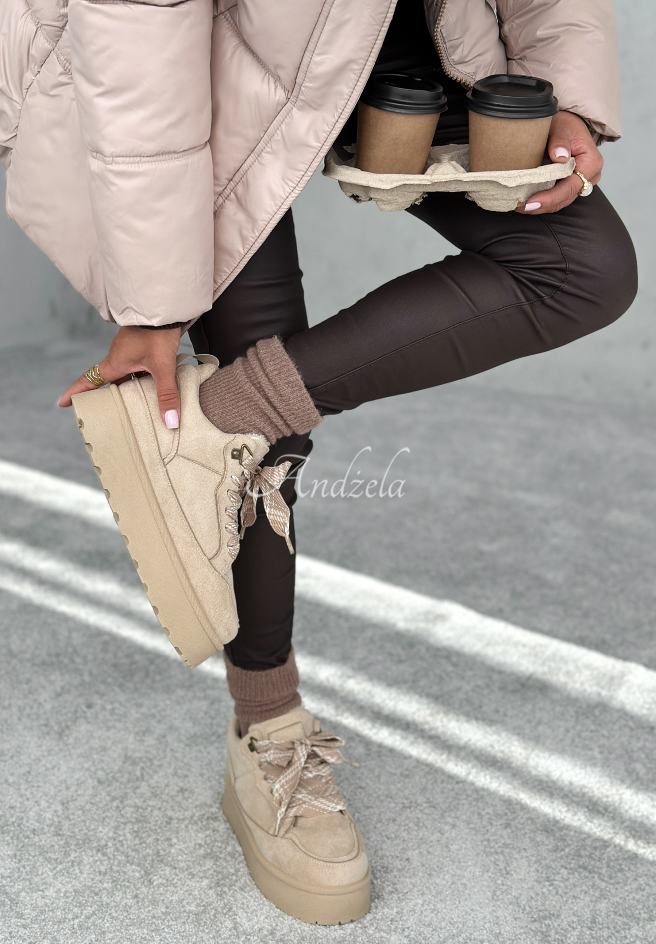 Wildleder Sneakers Comfy In The Cold Beige