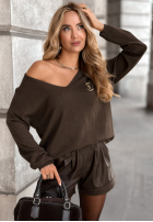 Lekki sweter z dekoltem Sensibility czekoladowy