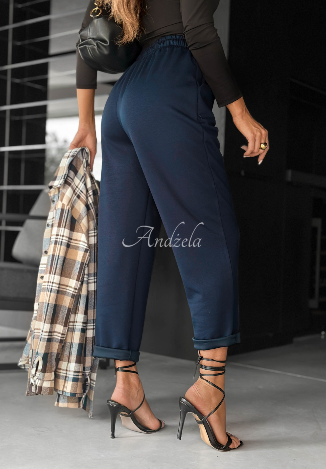 Stoffhose mit Viskose Chosen Silence Dunkelblau