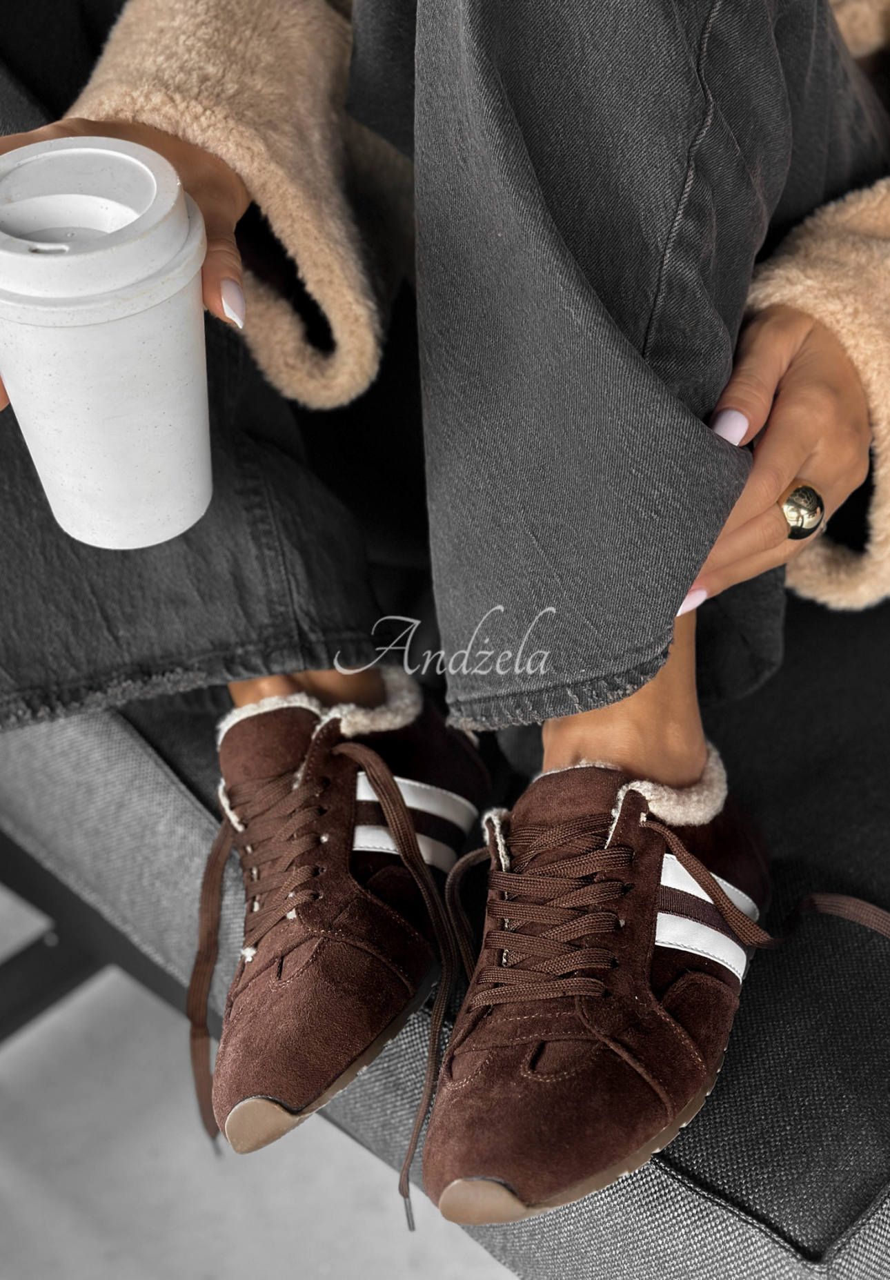 Sneakers mit Fell Deer Creek Schokoladenbraun