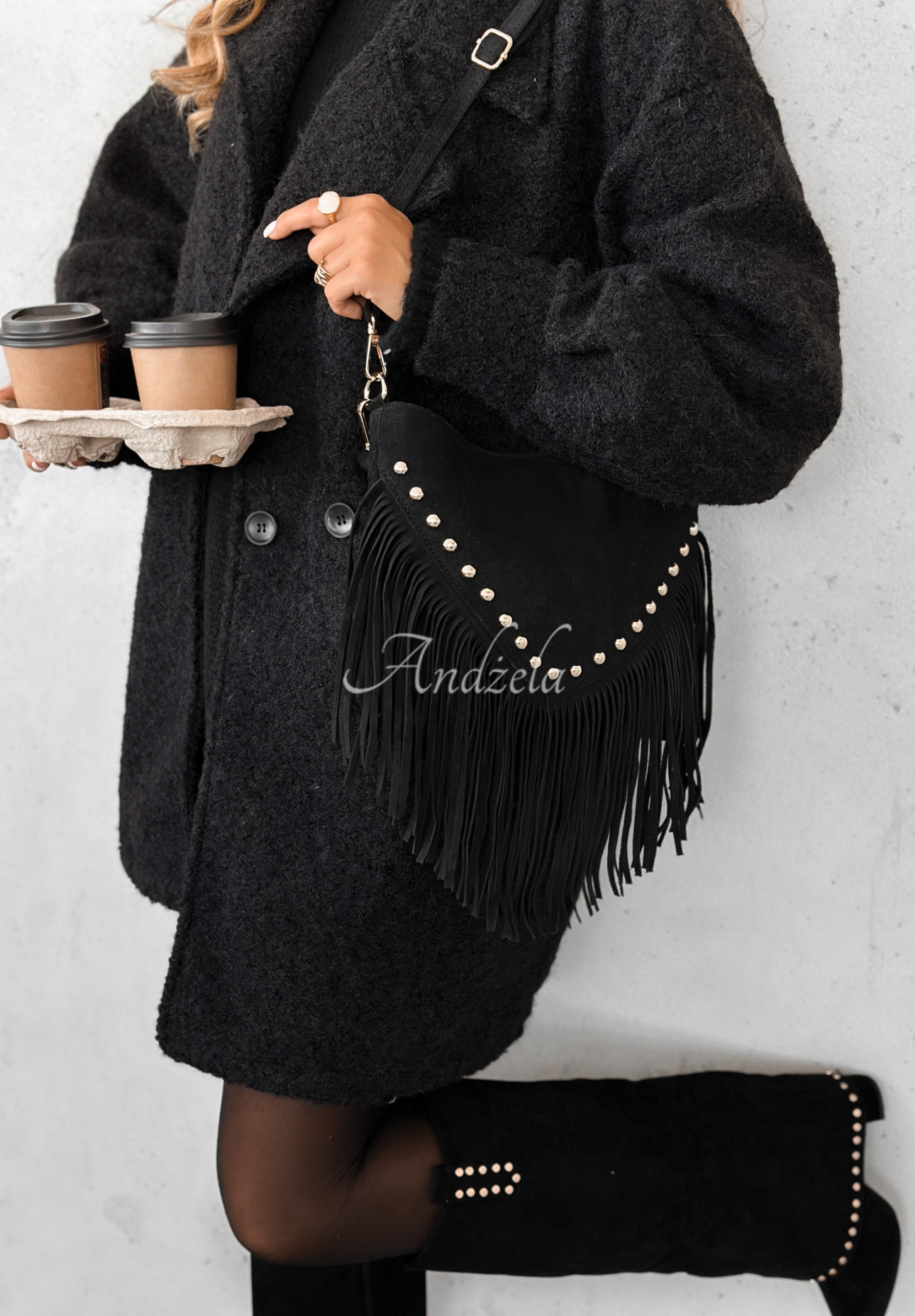 Wildledertasche mit Fransen Hold This Moment Schwarz