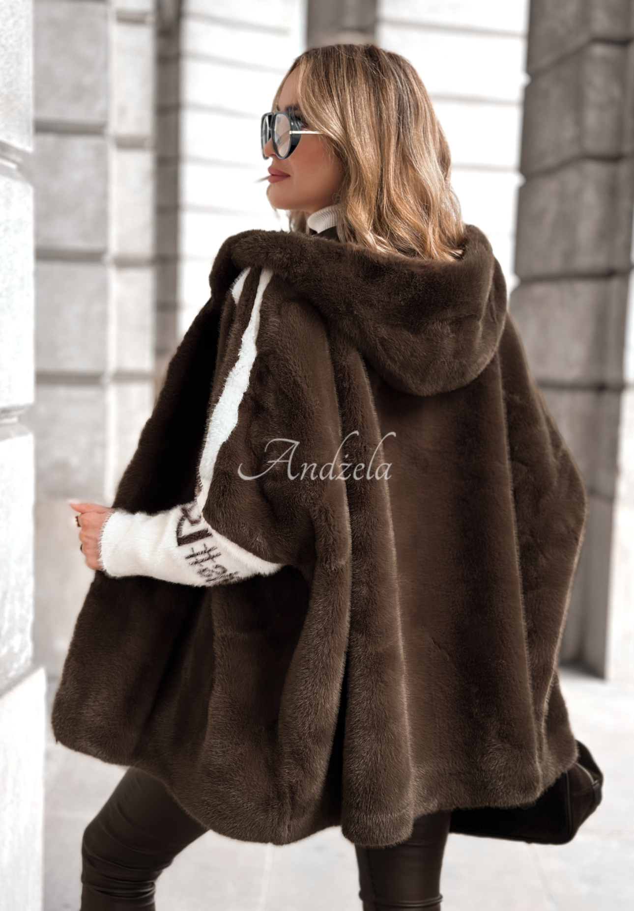 Kurze Alpaka-Jacke Choose Me First Schokoladenbraun