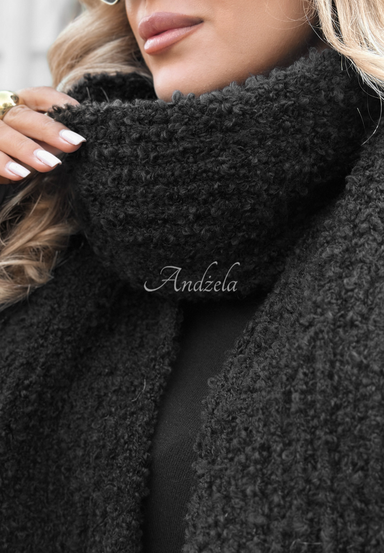 Schal boucle Winter Everywhere Schwarz