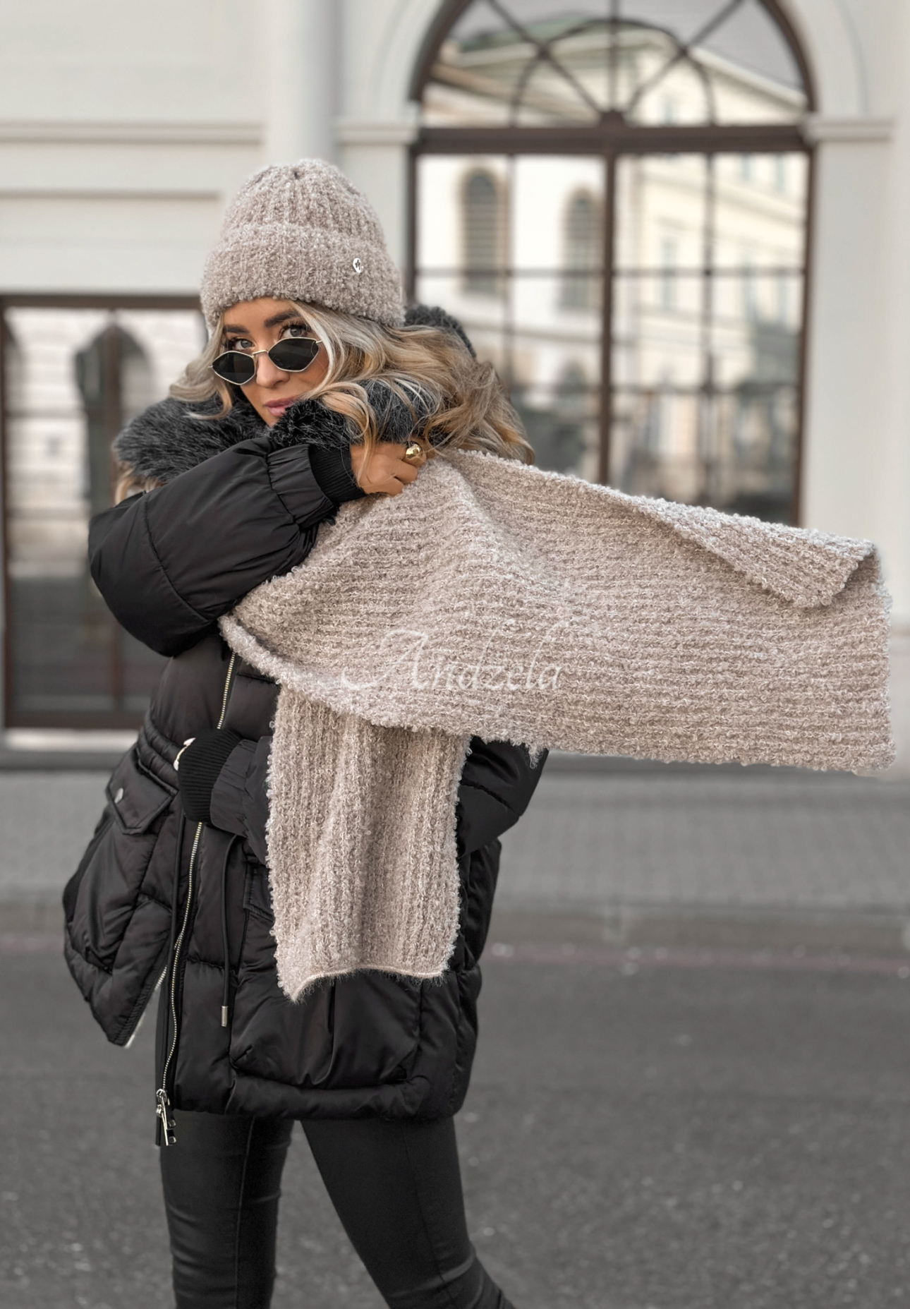 Schal boucle Winter Everywhere Beige