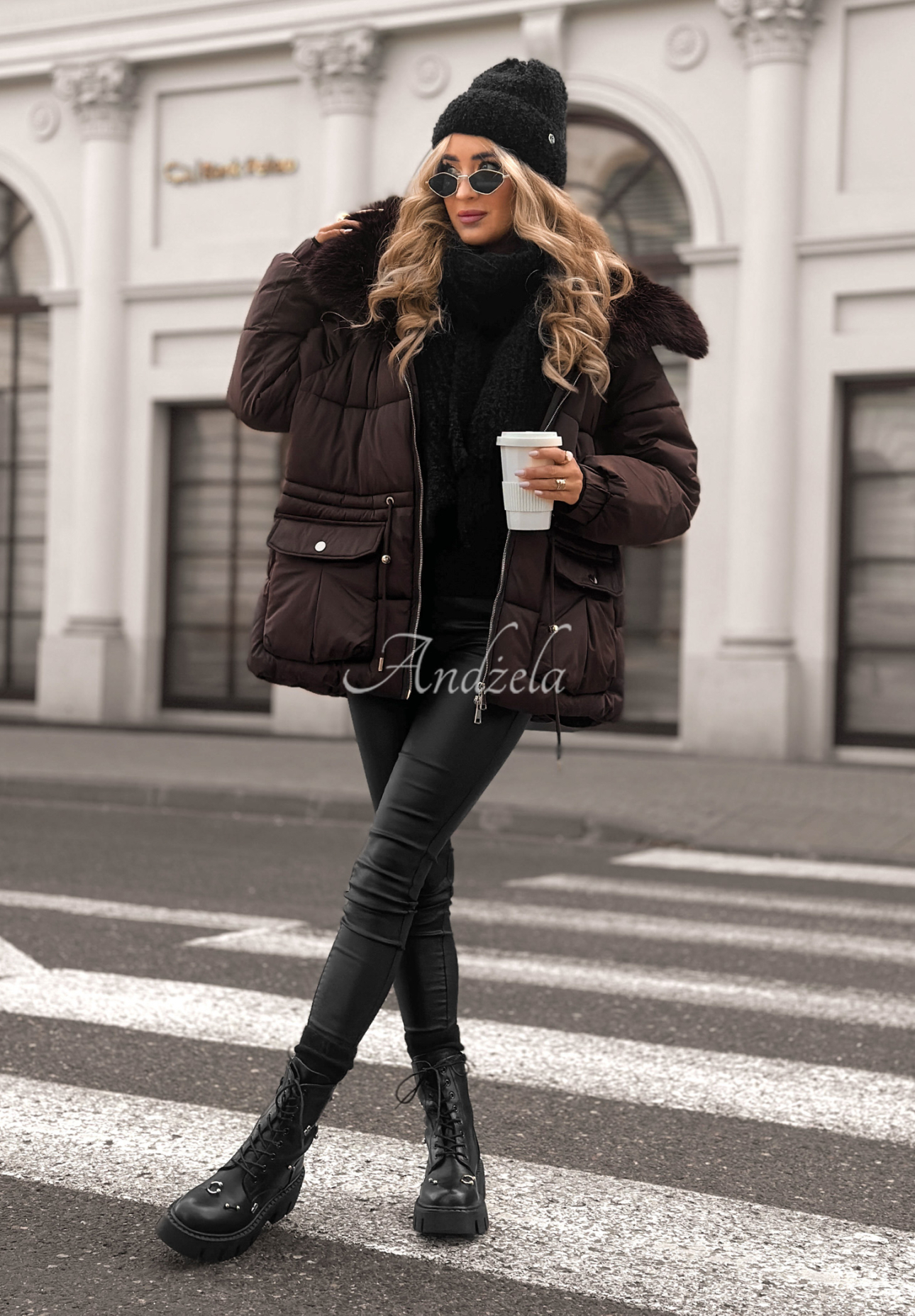 Kurze Jacke mit Fell Interesting Story Schokoladenbraun