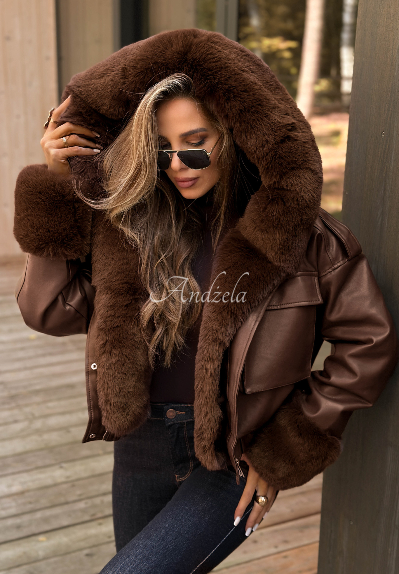Kurze Lederjacke mit Fellimitat Feeling October Schokoladenbraun