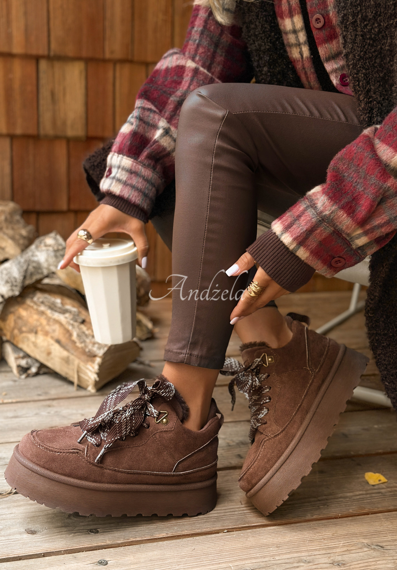 Wildleder Sneakers Comfy In The Cold Schokoladenbraun