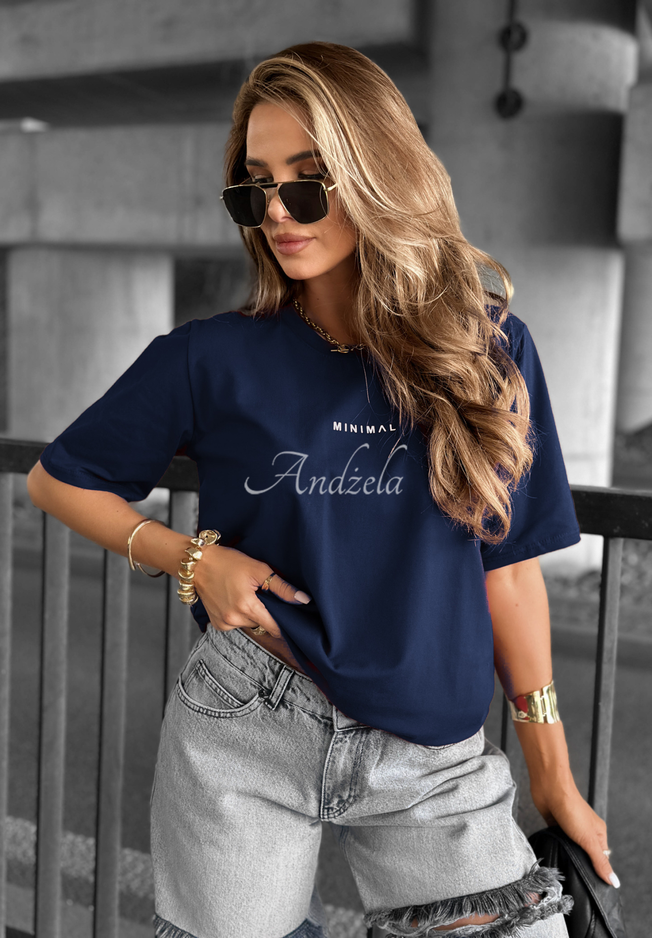 T-Shirt mit Aufschrift Minimal Dunkelblau