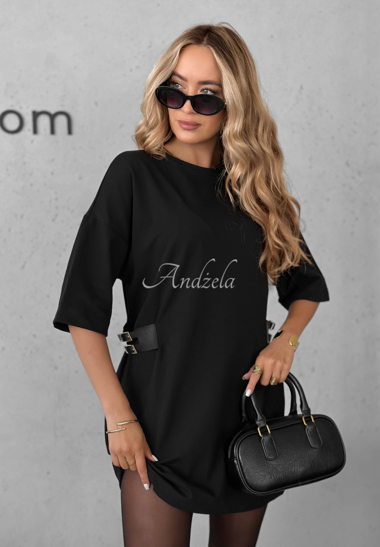 Kleid mit dekorativer Applikation Somewhere Else Schwarz