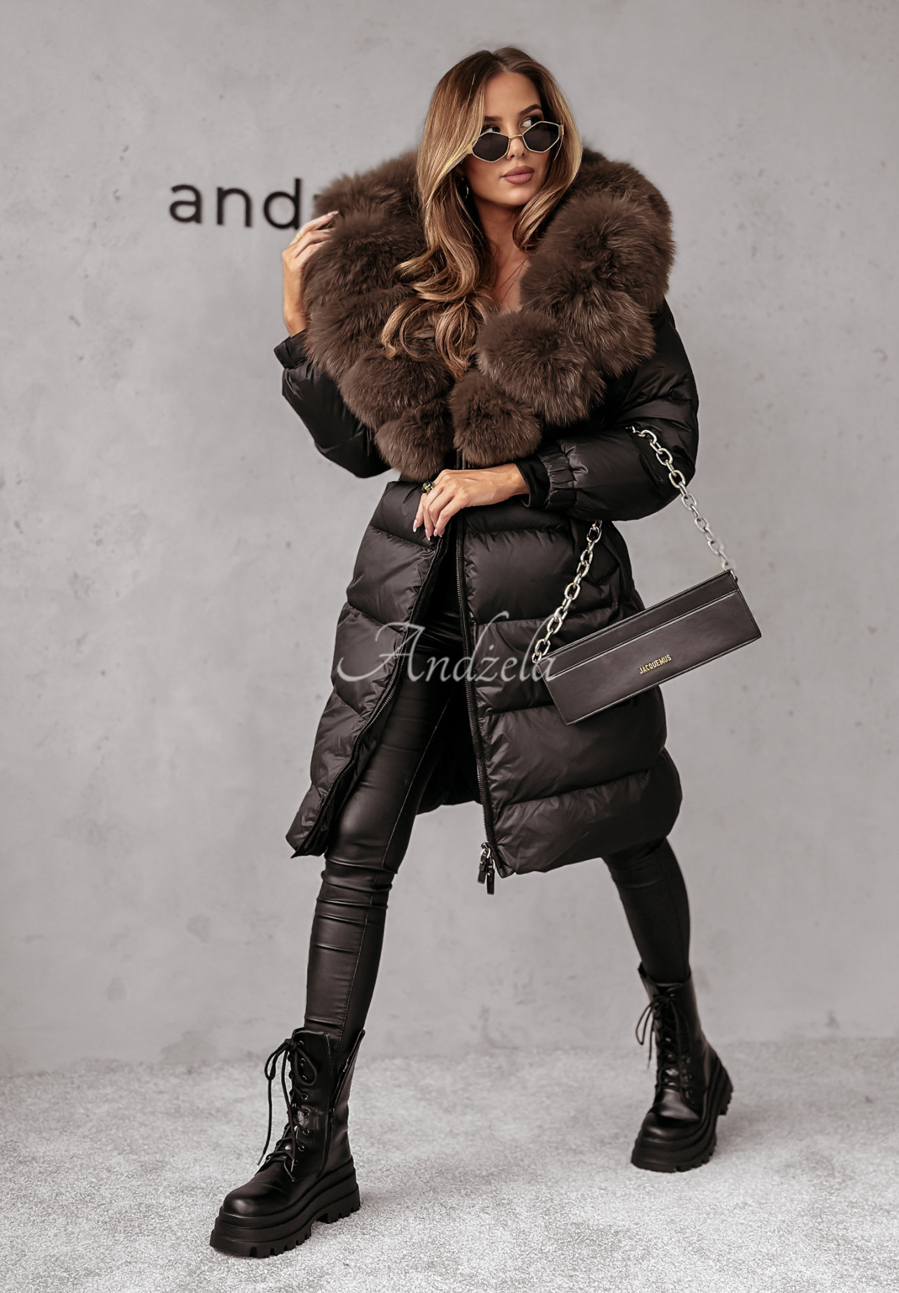 Lange Daunenjacke mit Fell White Wonderland Schwarz