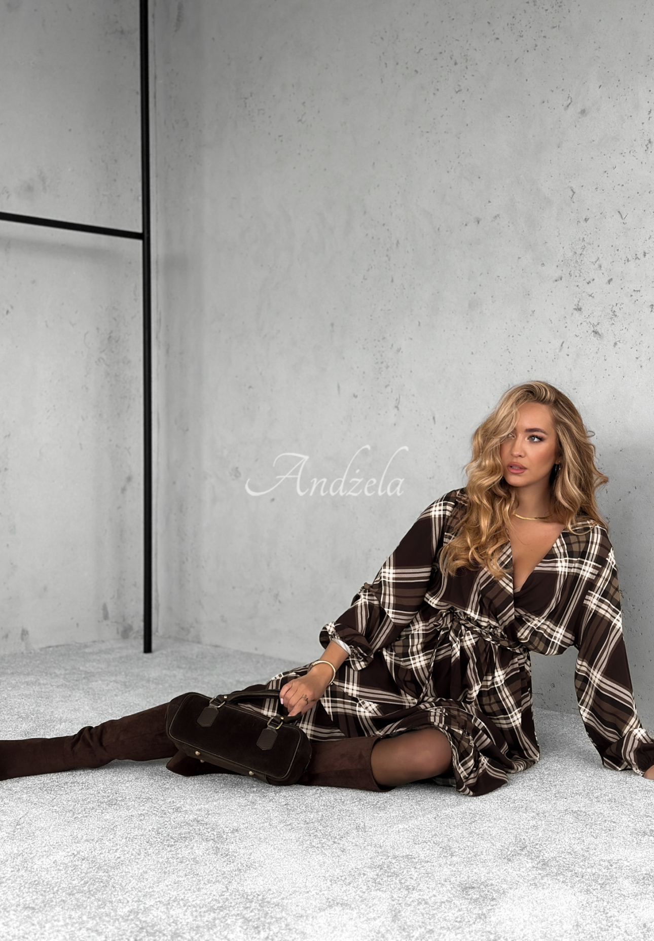 Kariertes Midikleid aus Viskose Could Be Us Schokoladenbraun