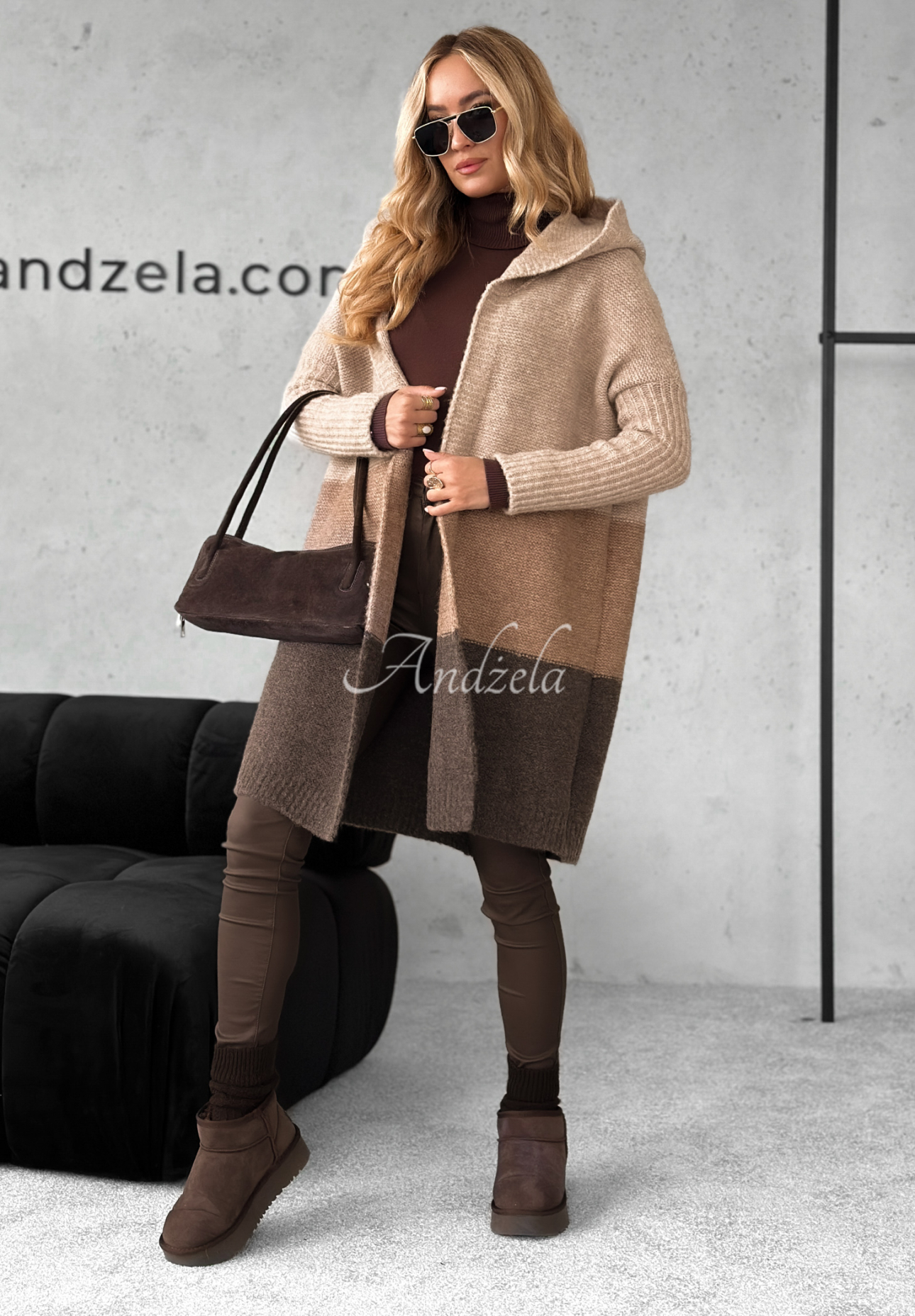 Langer Cardigan mit Wolle Show Me More Beige