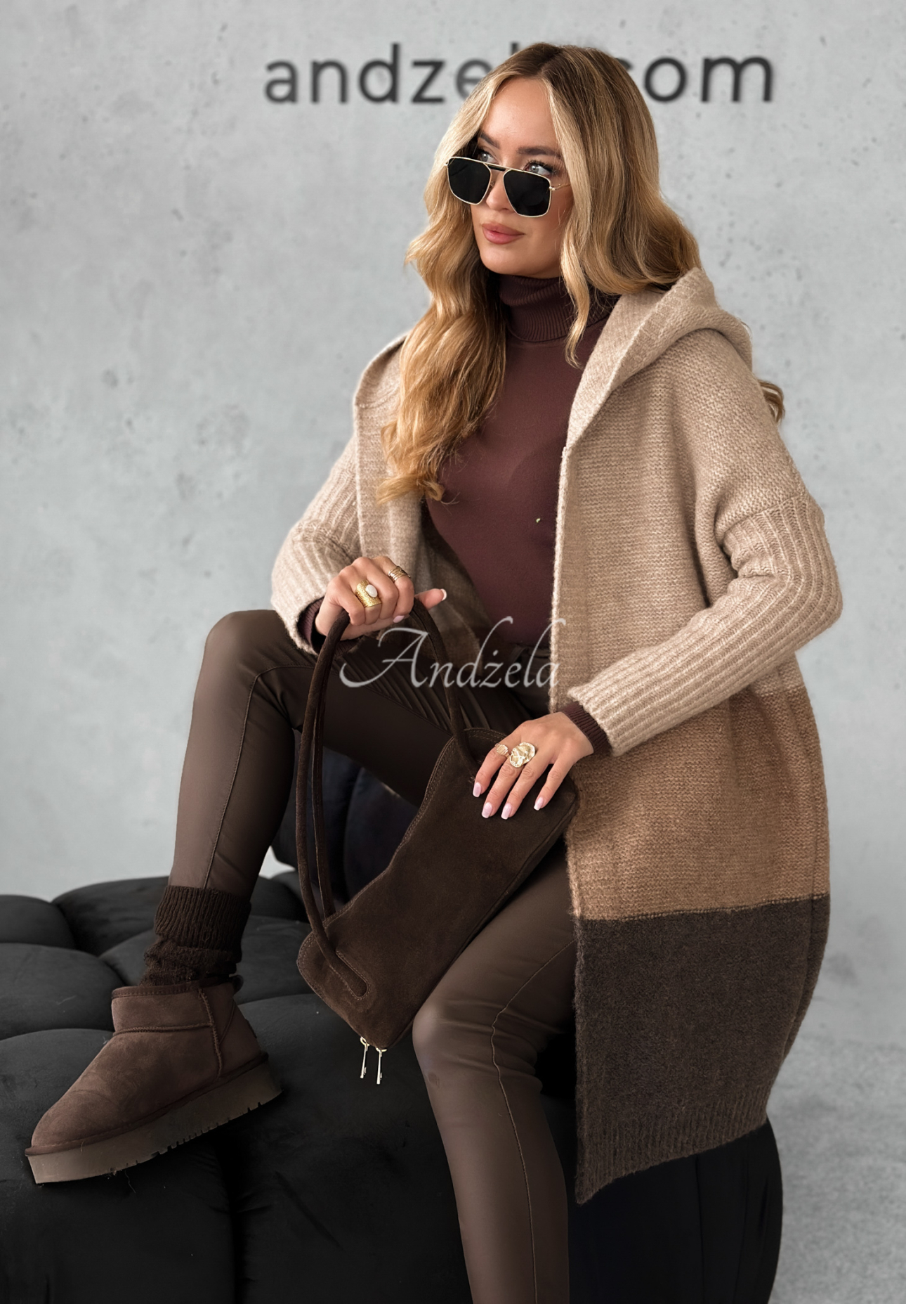Langer Cardigan mit Wolle Show Me More Beige