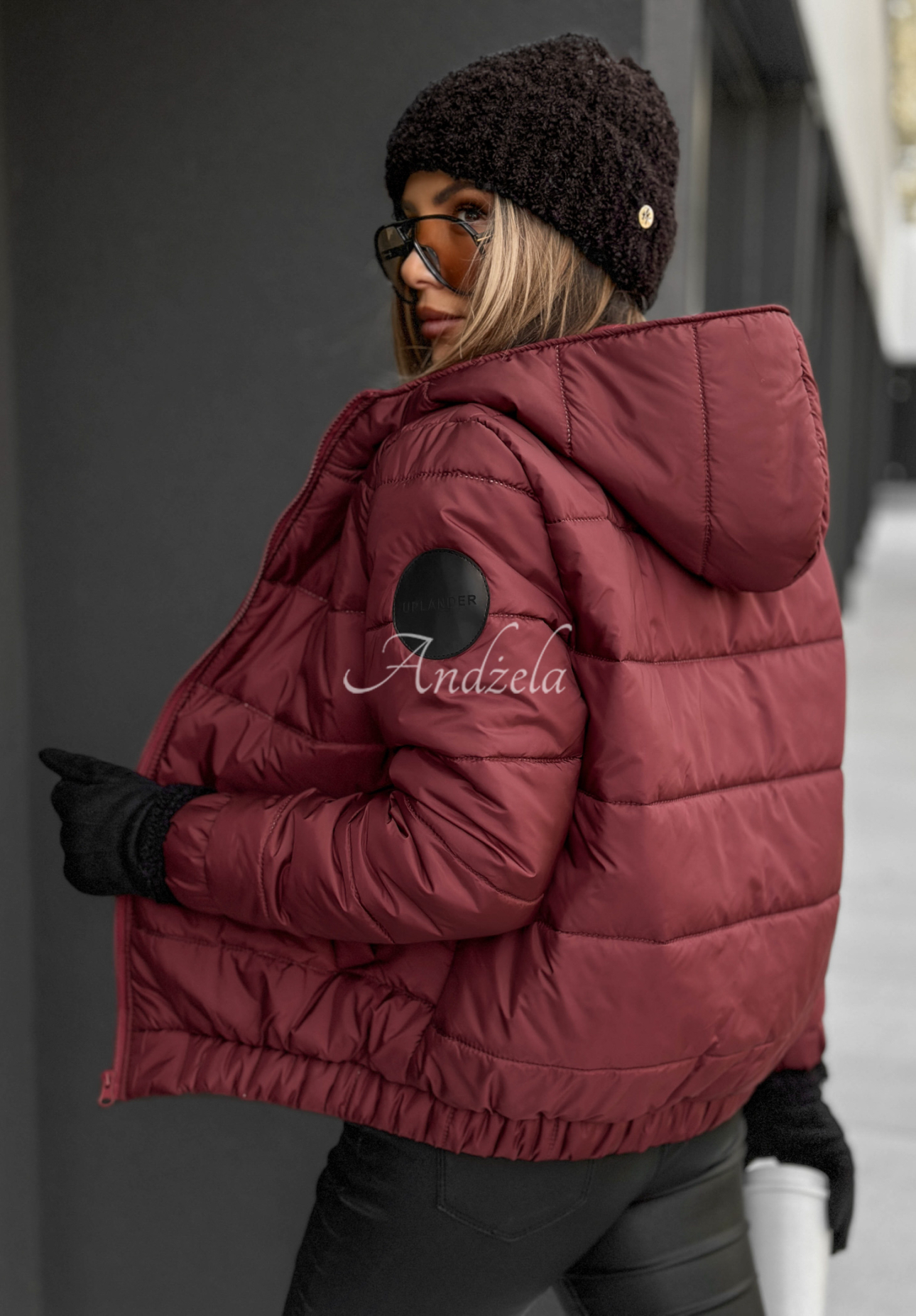 Gesteppte Bomberjacke mit Kapuze Just to Know Burgunderrot