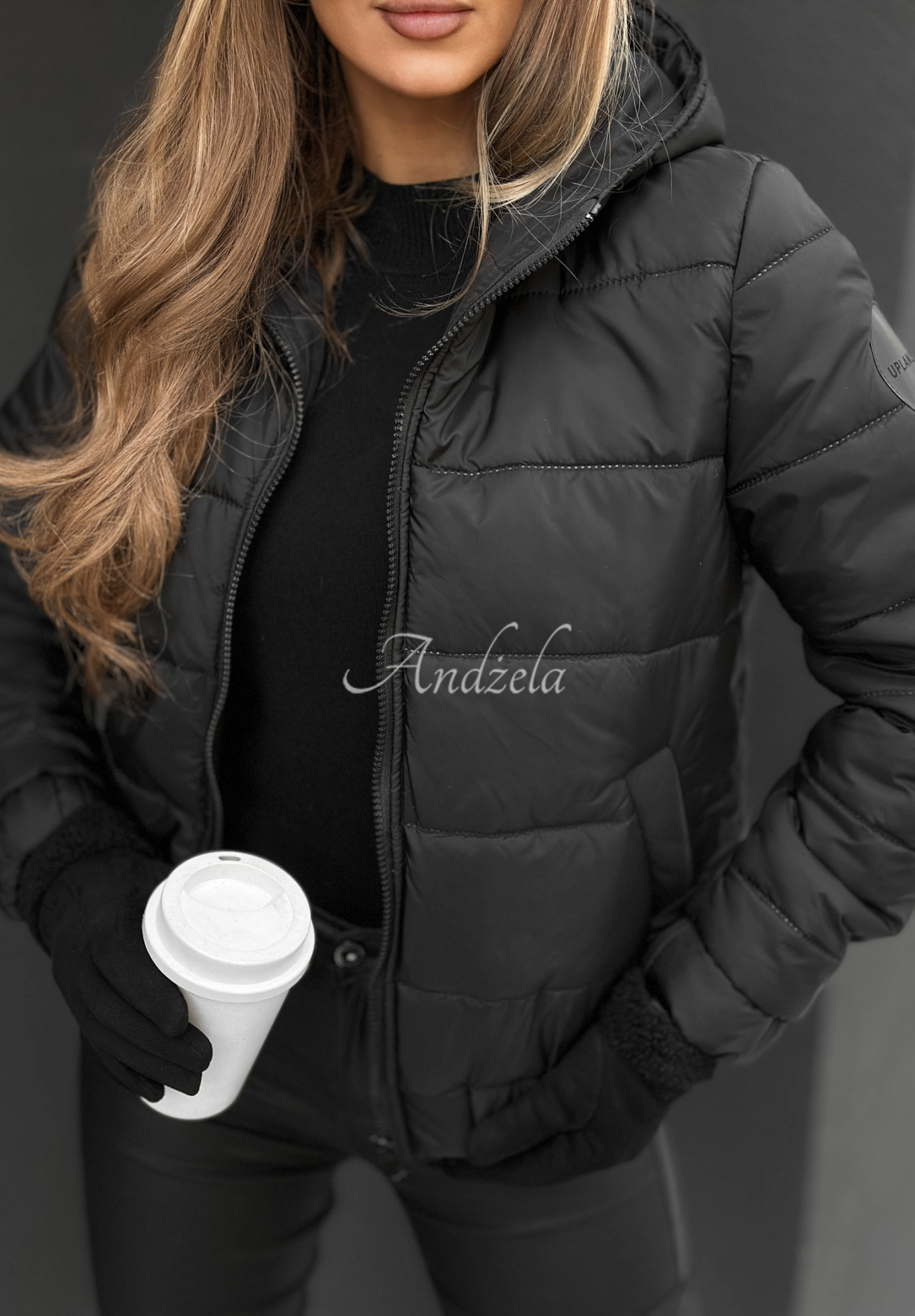 Gesteppte Bomberjacke mit Kapuze Just to Know Schwarz