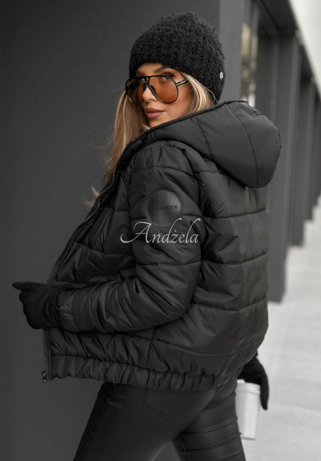 Gesteppte Bomberjacke mit Kapuze Just to Know Schwarz