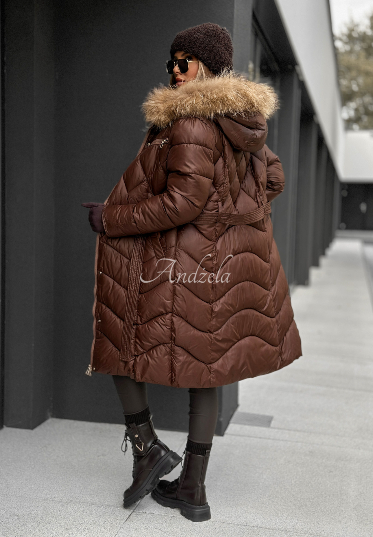 Lange Steppjacke mit Fell Hello Cold Days Schokoladenbraun II