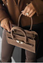 Zamszowa torebka kuferek Another Story mokka