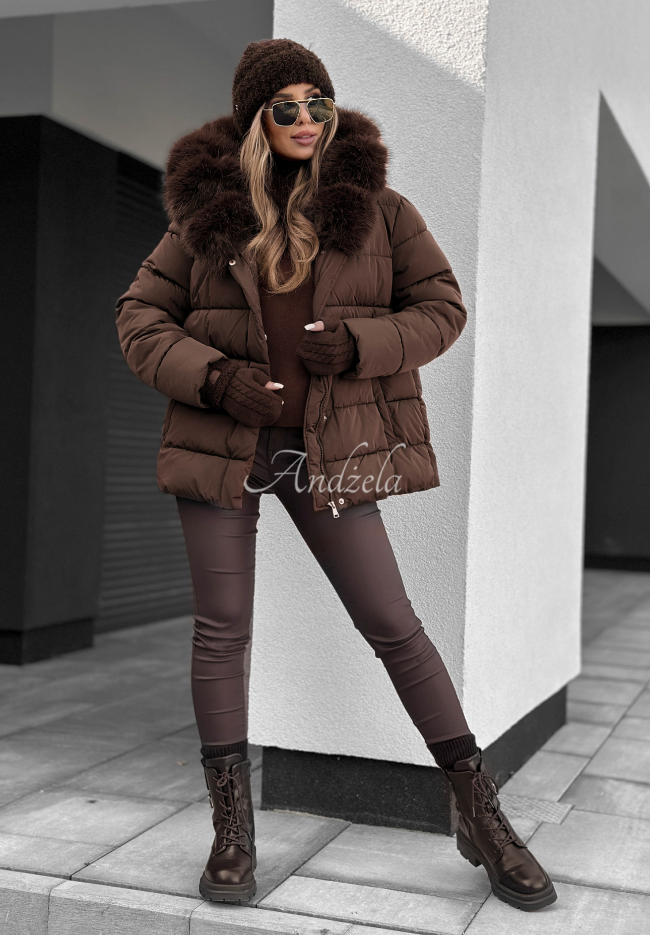 Steppjacke mit Fell und Gürtel Coldest Moments Schokoladenbraun