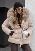 Pikowana Jacke z futerkiem i paskiem Coldest Moments Beige