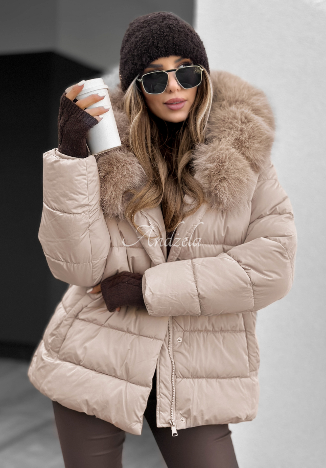 Steppjacke mit Fell und Gürtel Coldest Moments Beige