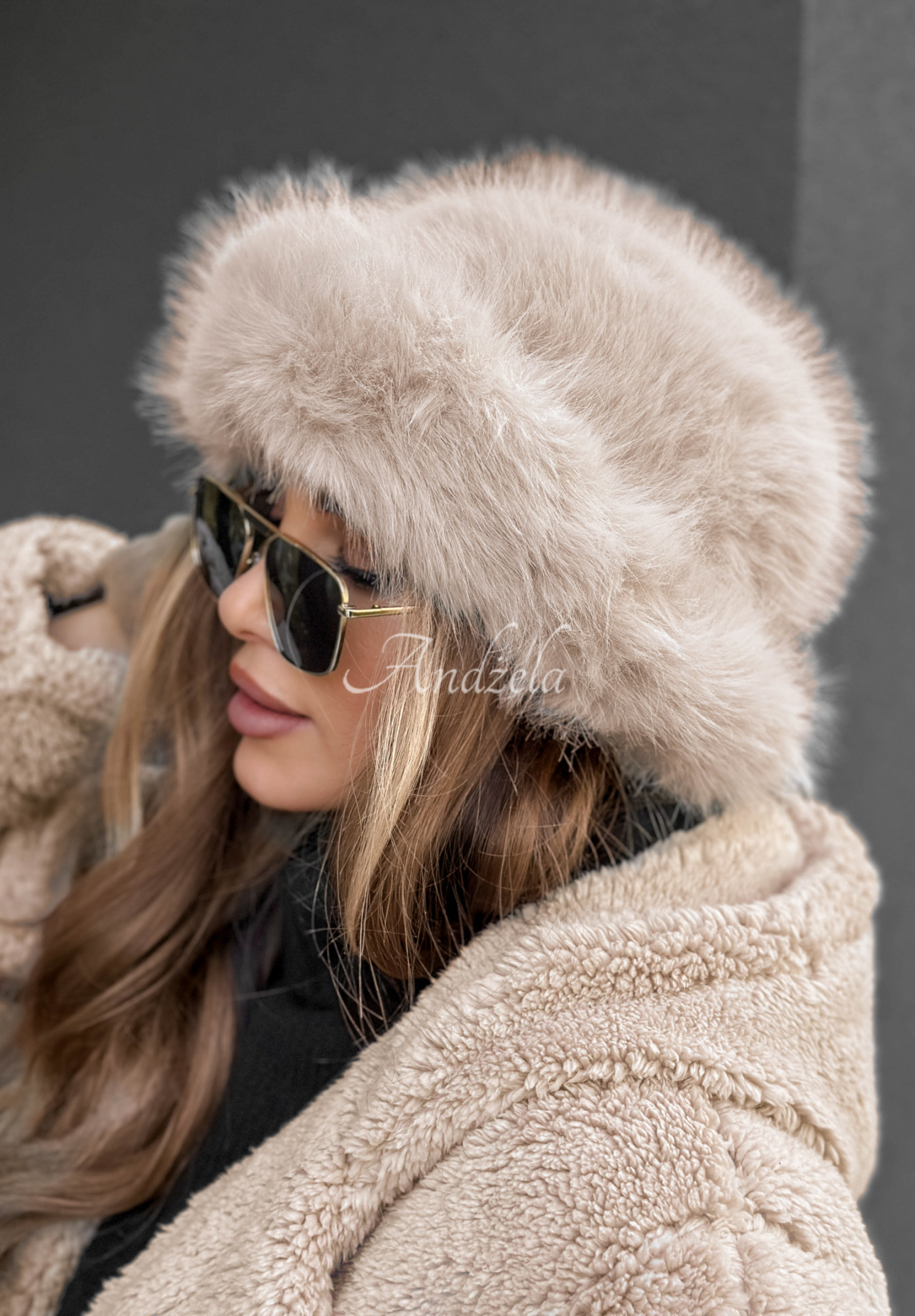 Bucket Hat mit Fell Winter Cuddles Beige