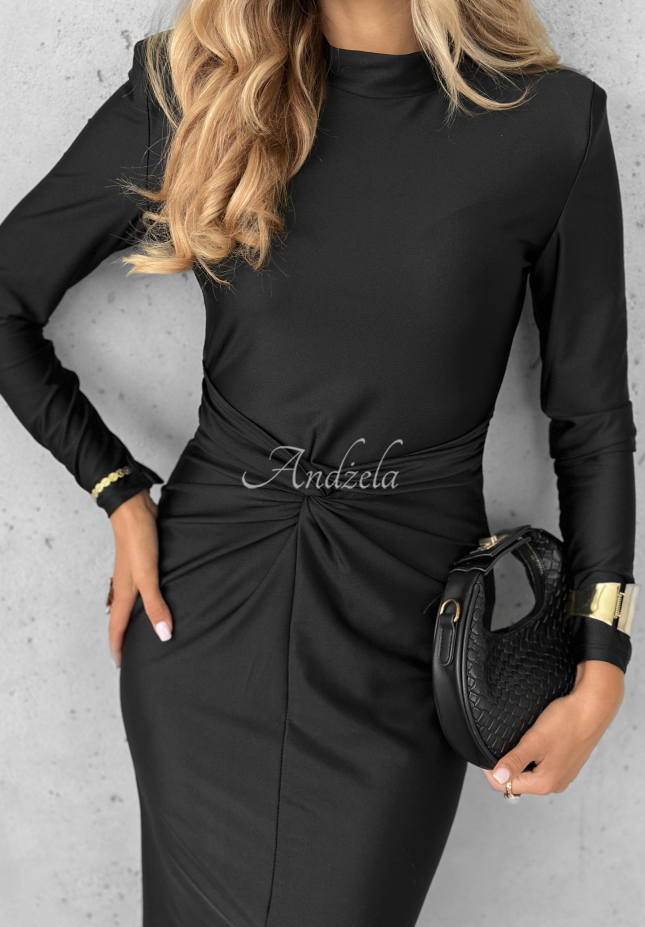 Figurbetontes Kleid mit Schlitz Dance Of Dreams Schwarz
