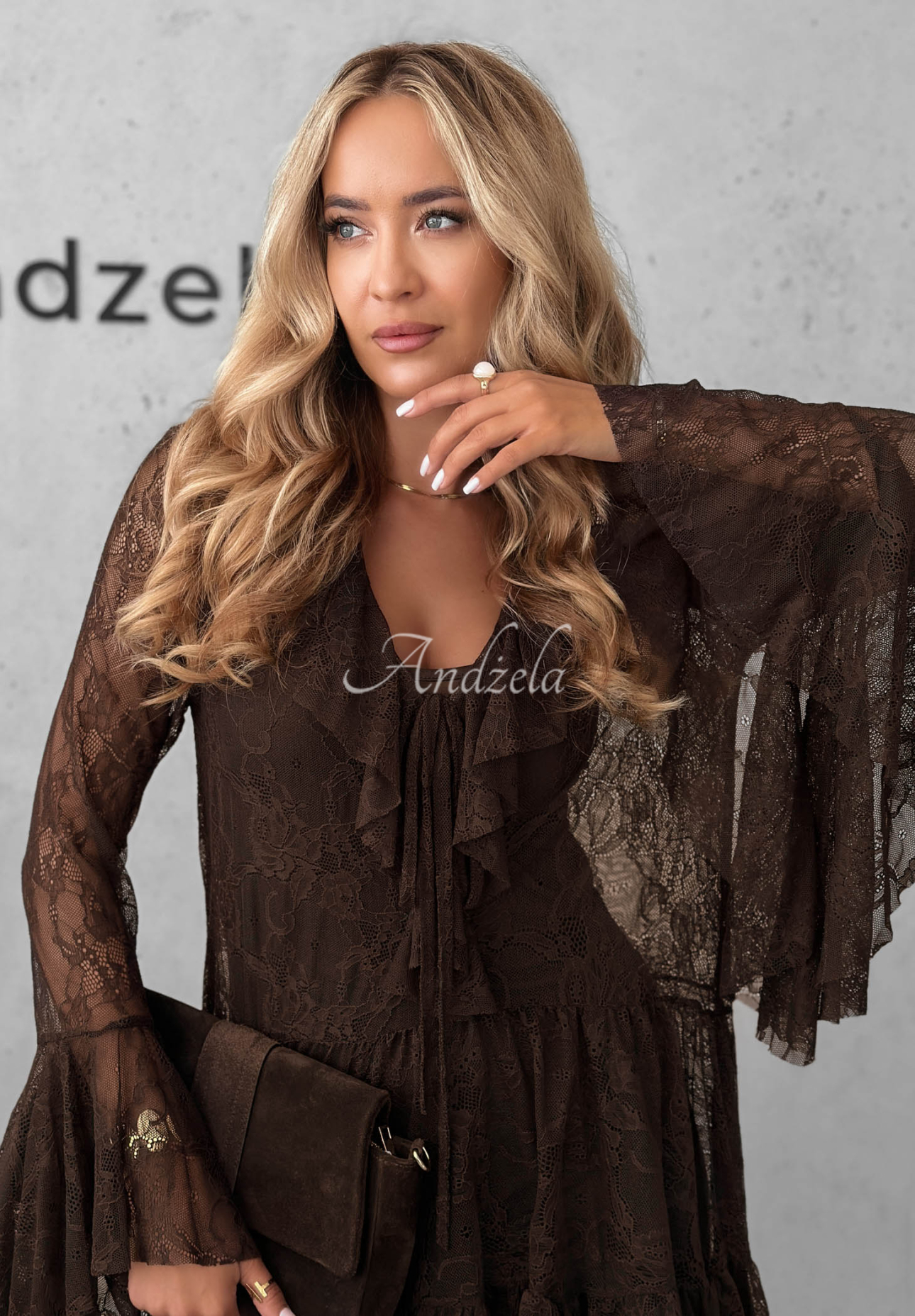 Spitzenkleid mit Rüschen My Own Story Schokoladenbraun