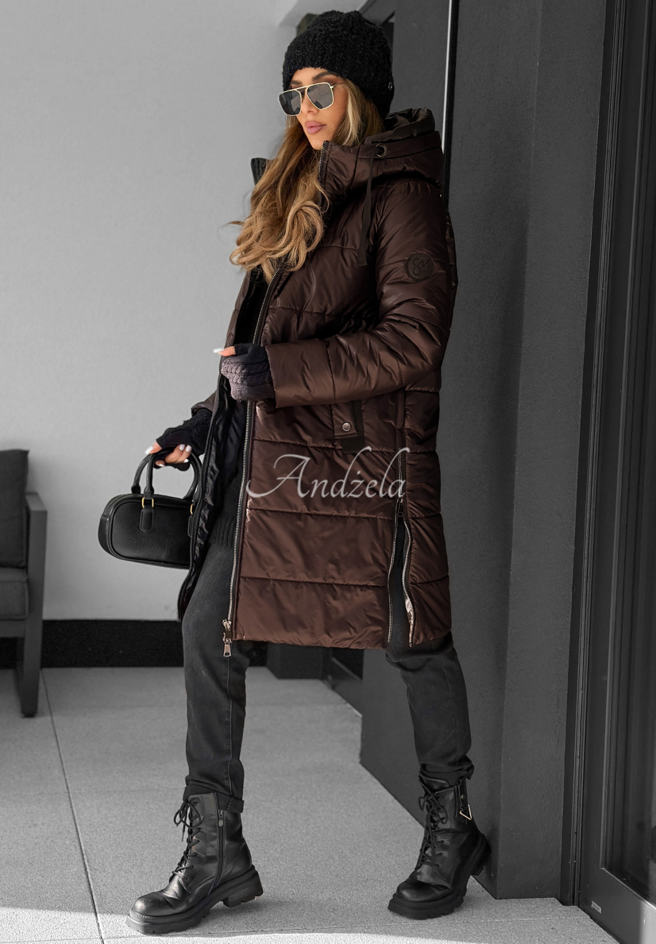 Lange Steppjacke mit Kapuze Worth The Risk Schokoladenbraun
