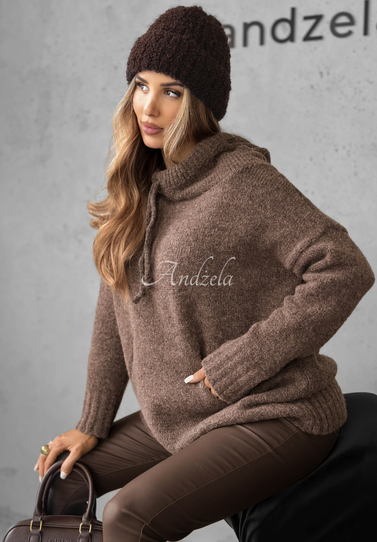 Oversize-Kapuzenpullover Carra Schokoladenbraun