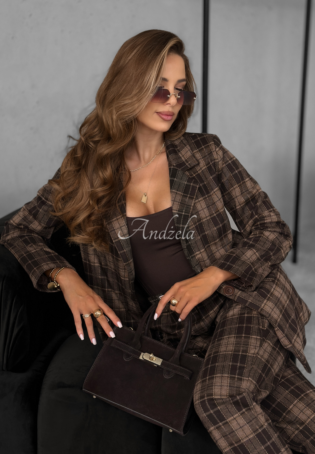 Set aus kariertem Blazer und HoseI Am Late Schokoladenbraun