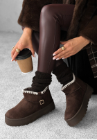 Zamszowe botki z haftem Wintery Blessings czekoladowe