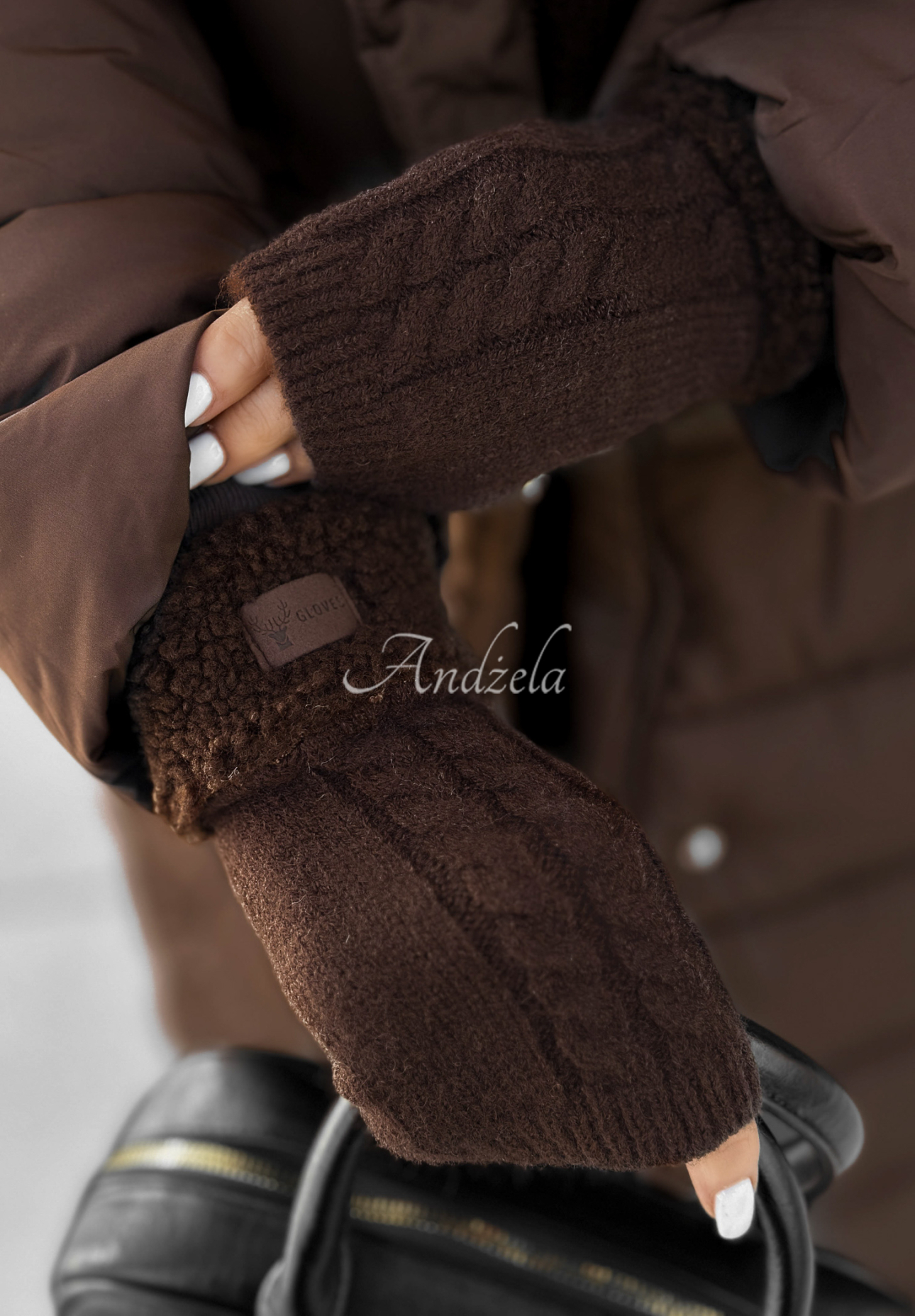 Schaffellhandschuhe Enjoying Winter Schokoladenbraun
