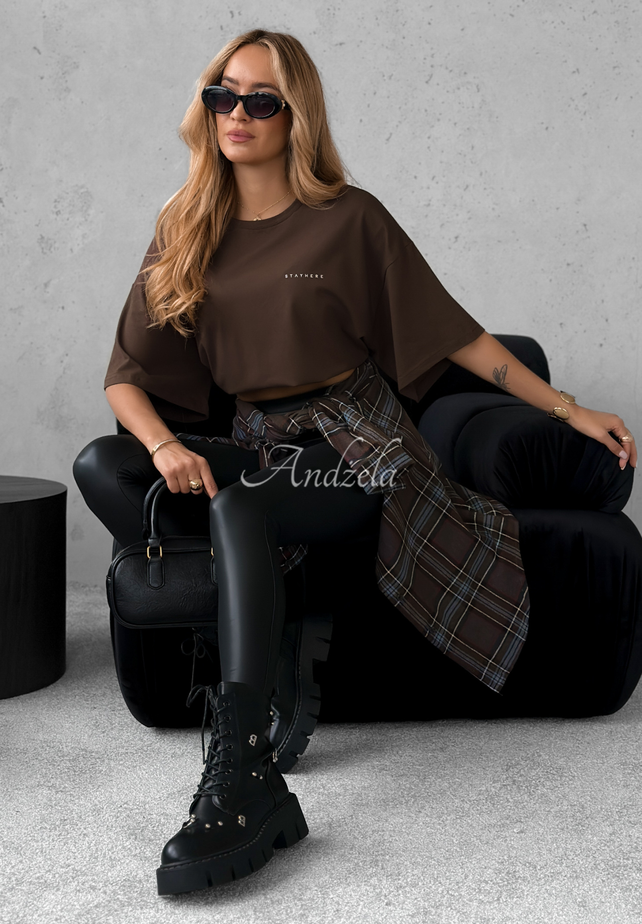 Baumwoll T-Shirt mit Aufdruck Without Saying Schokoladenbraun