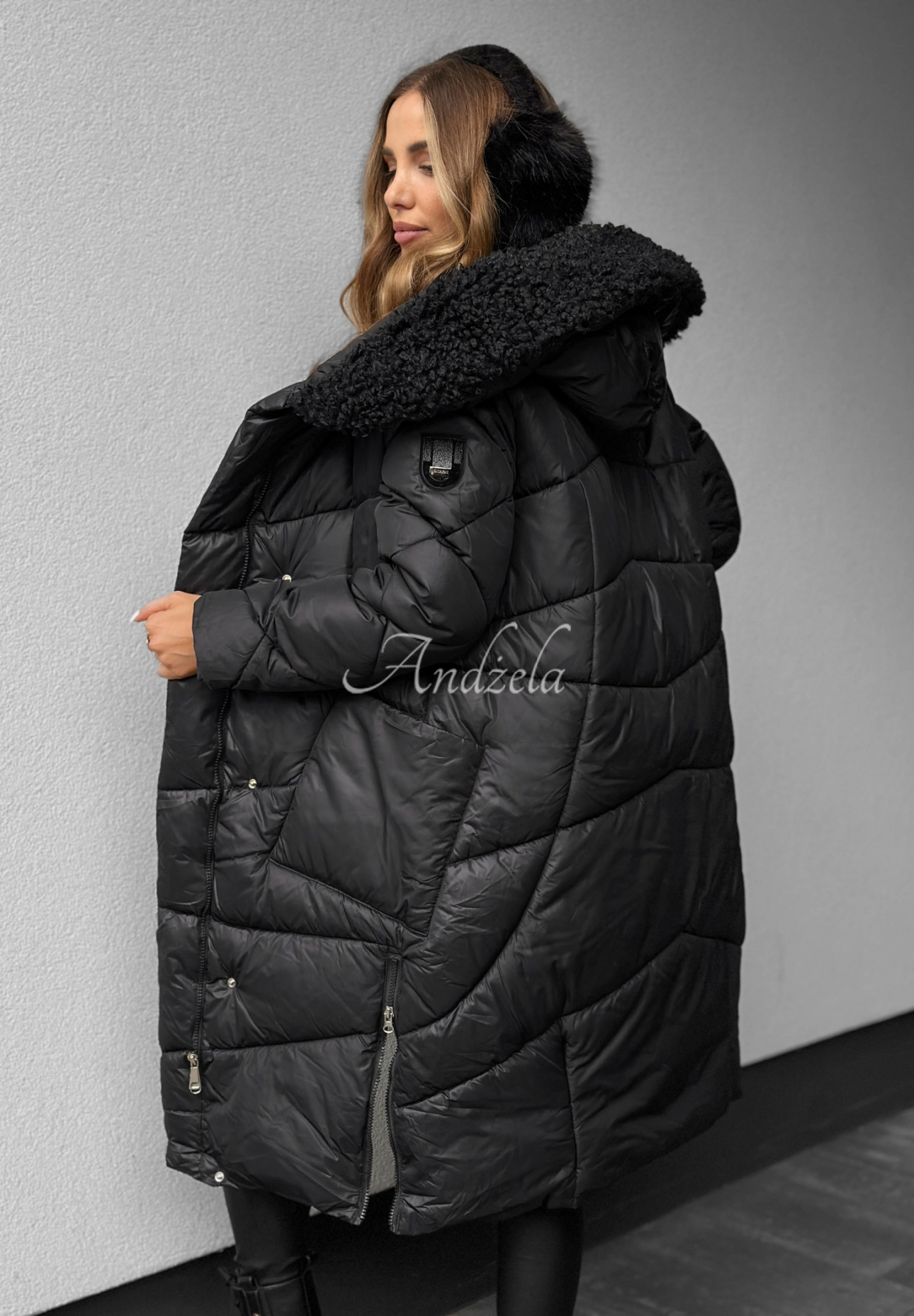 Steppjacke mit Schaffell October Leaves Schwarz