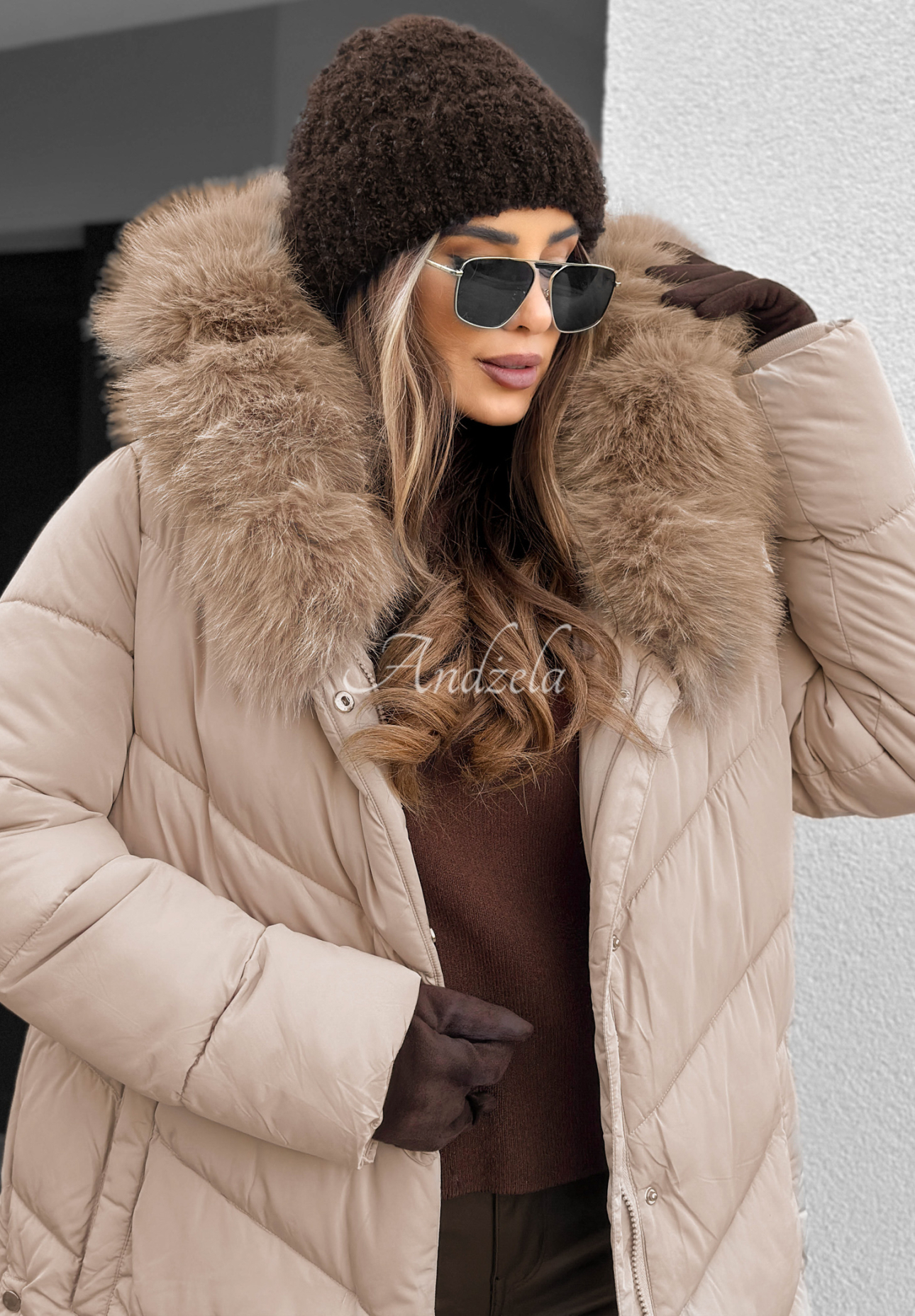 Lange Steppjacke mit Fell Wintery Affection Beige
