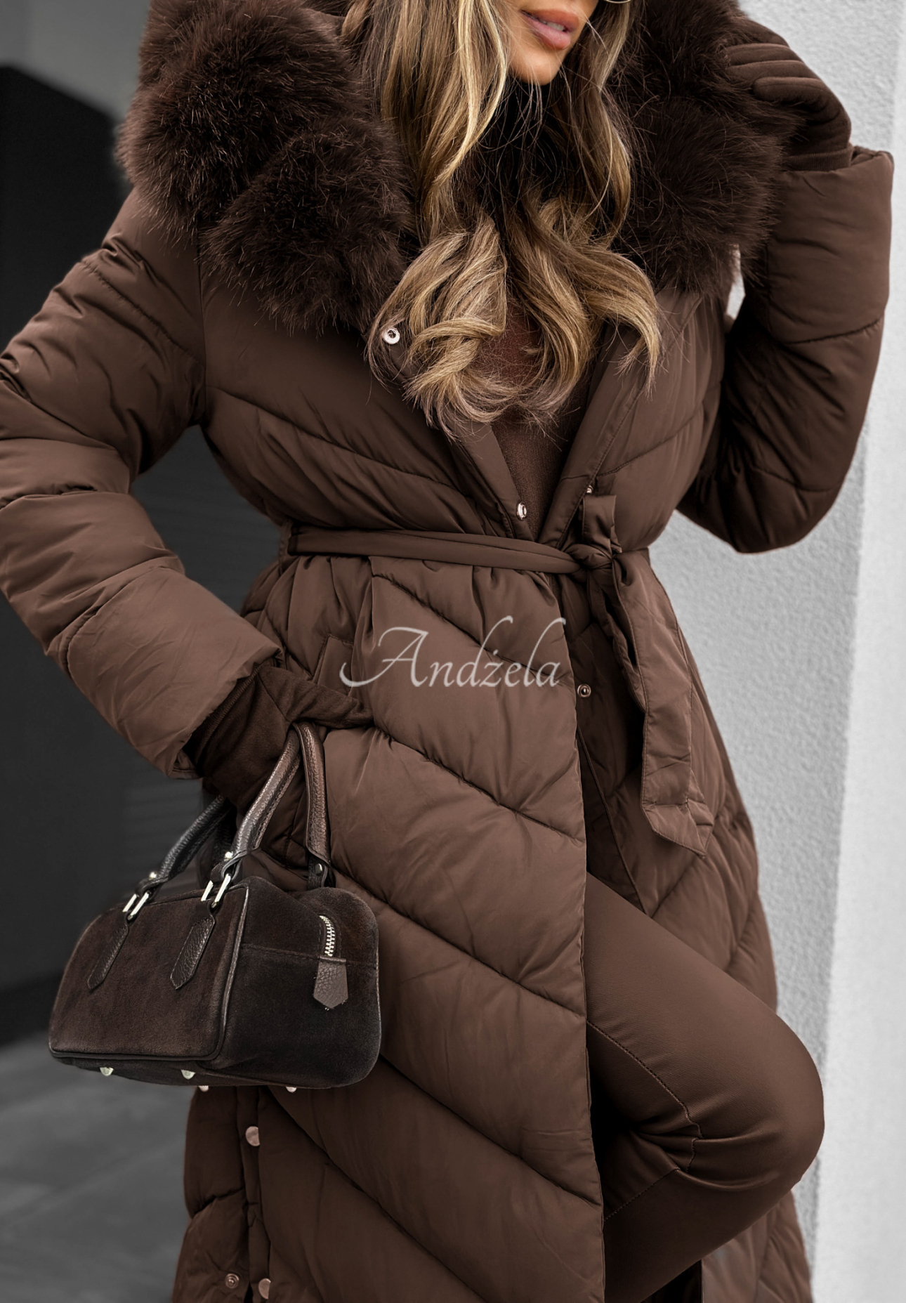 Lange Steppjacke mit Fell Wintery Affection Schokoladenbraun