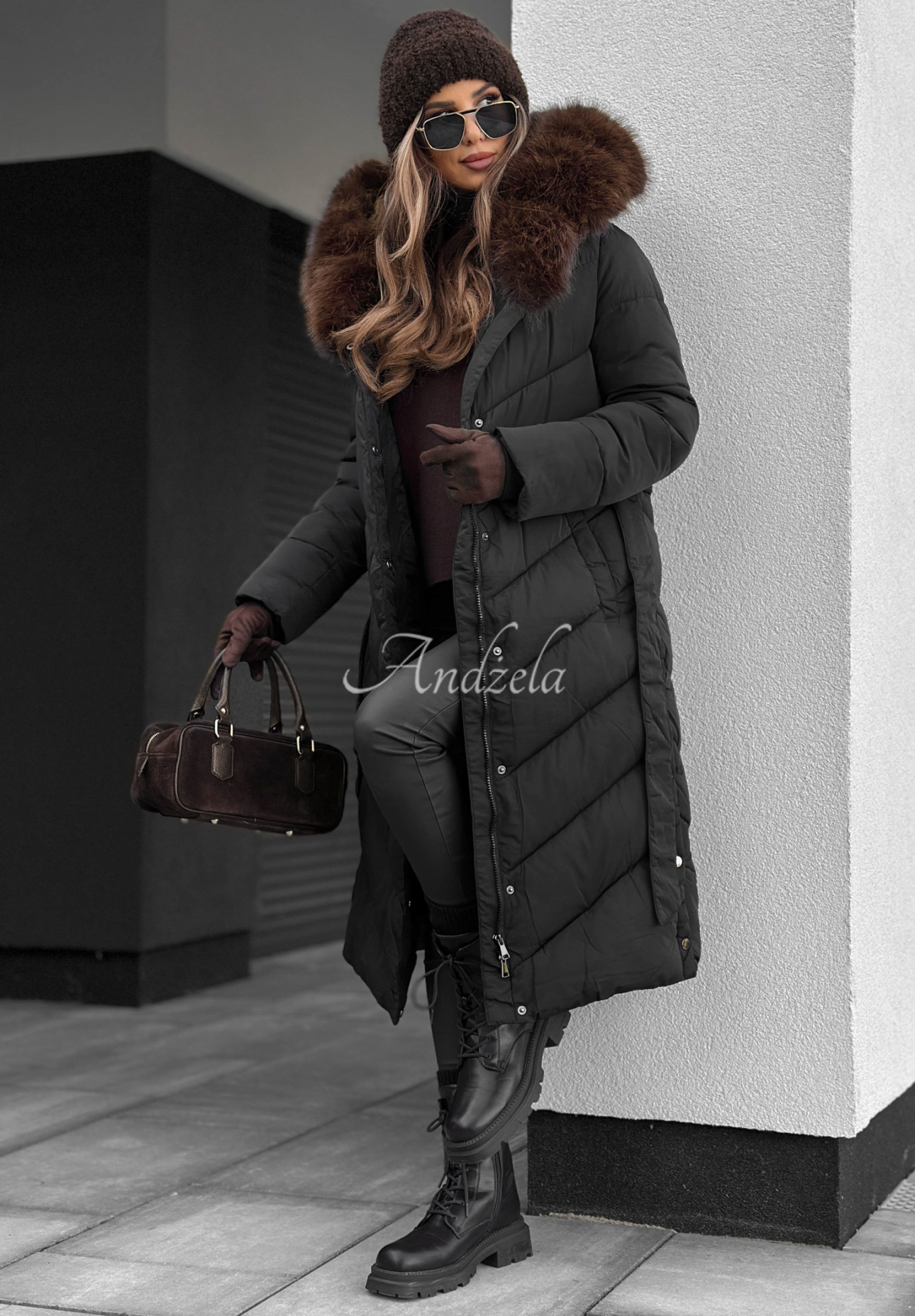 Lange Steppjacke mit Fell Wintery Affection Schwarz