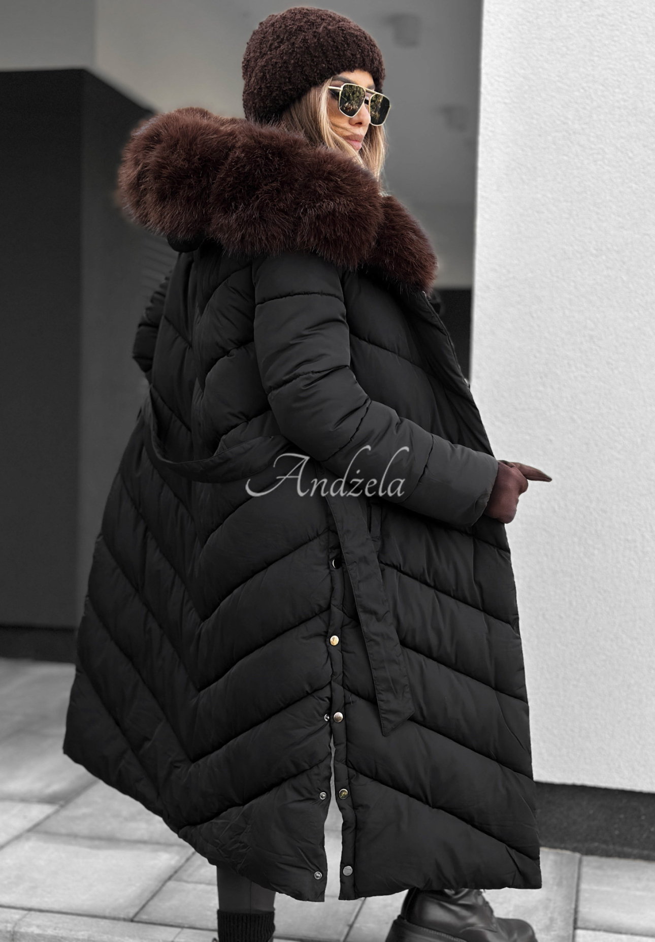 Lange Steppjacke mit Fell Wintery Affection Schwarz