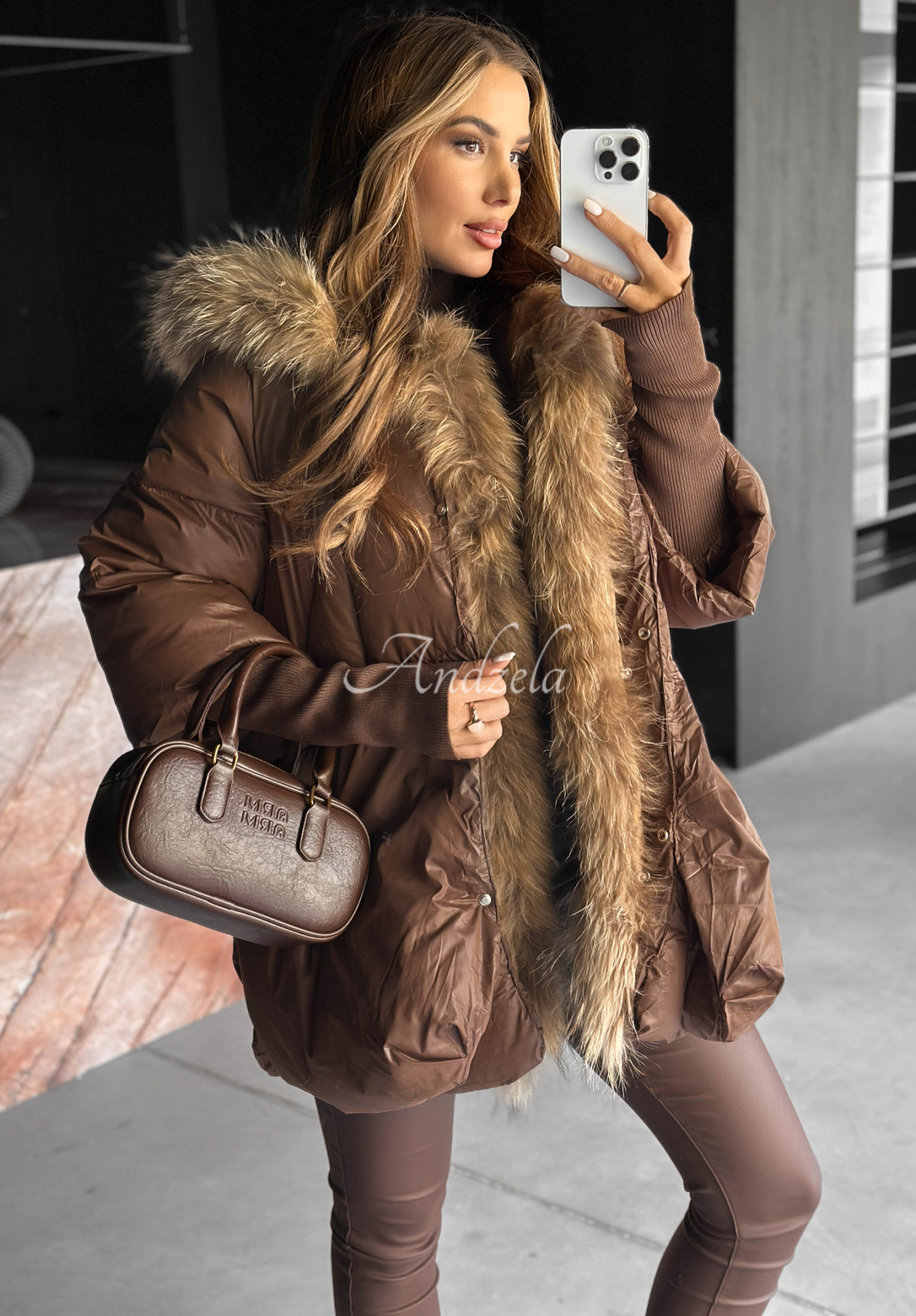 Steppjacke mit Fell Hello October Schokoladenbraun