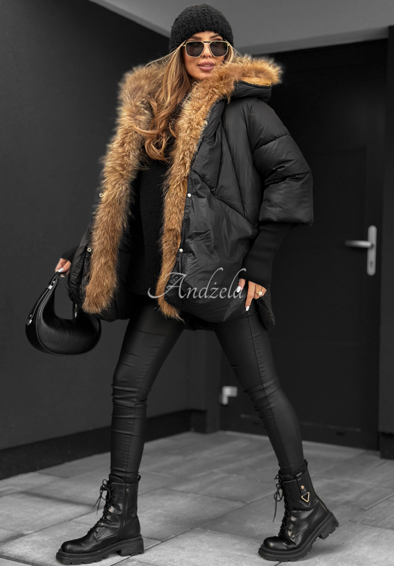Steppjacke mit Fell Hello October Schwarz