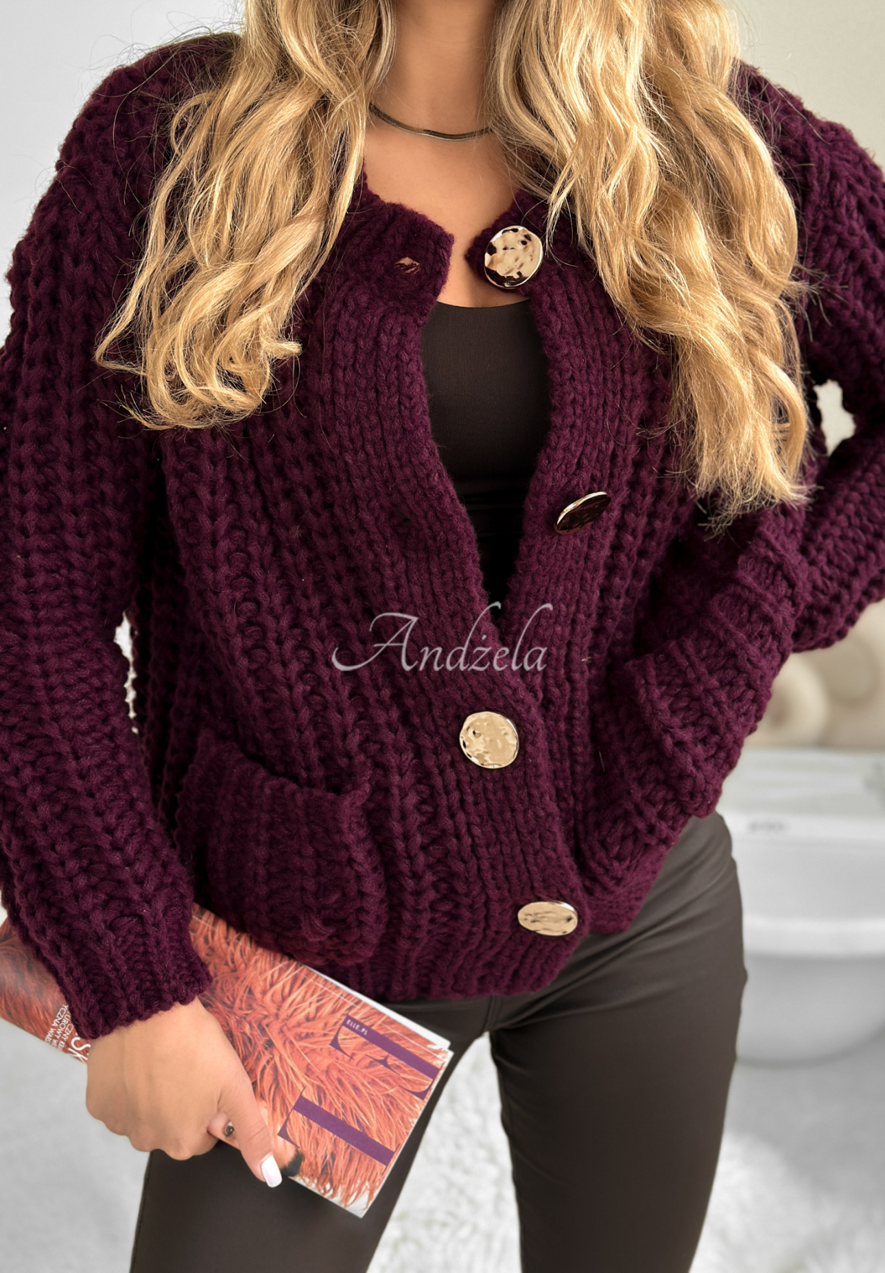 Kurze Strickjacke mit Knöpfen Autumn Lovers Burgunderrot