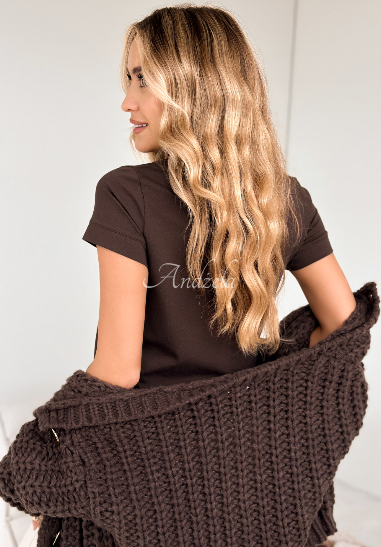 T-Shirt mit V-Ausschnitt Lauren Schokoladenbraun