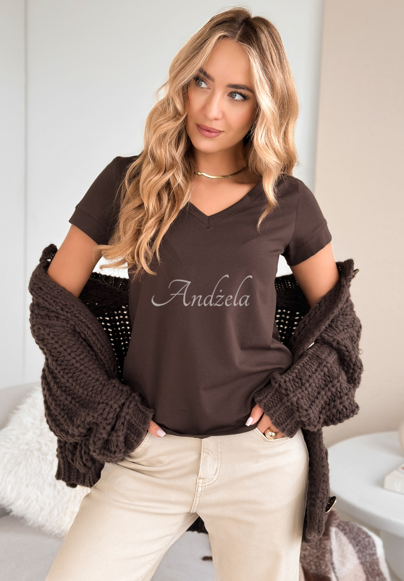 T-Shirt mit V-Ausschnitt Lauren Schokoladenbraun