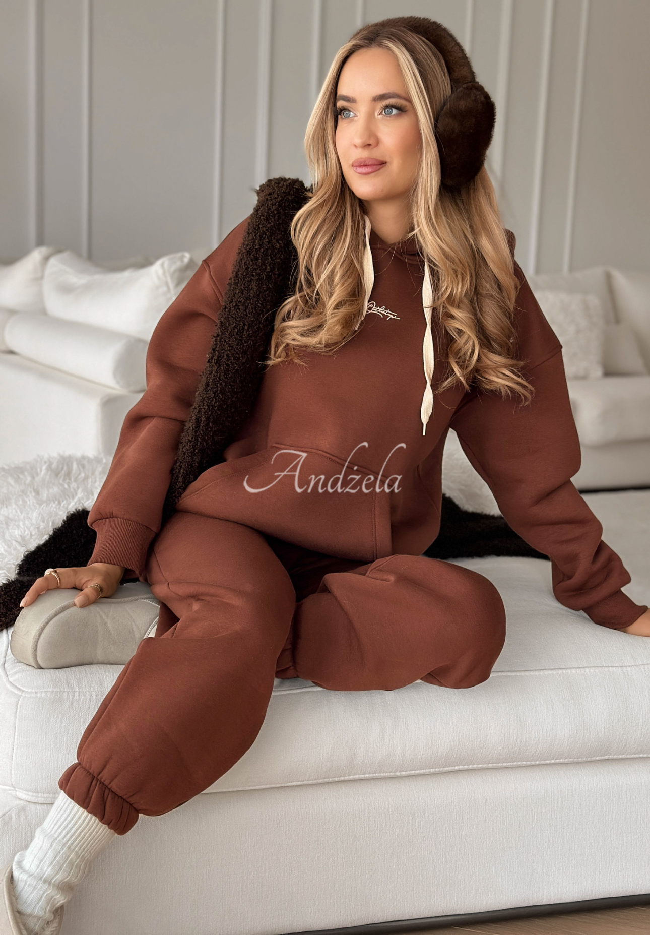 Trainingsanzug-Set: Sweatshirt und Hose She Did That Schokoladenbraun