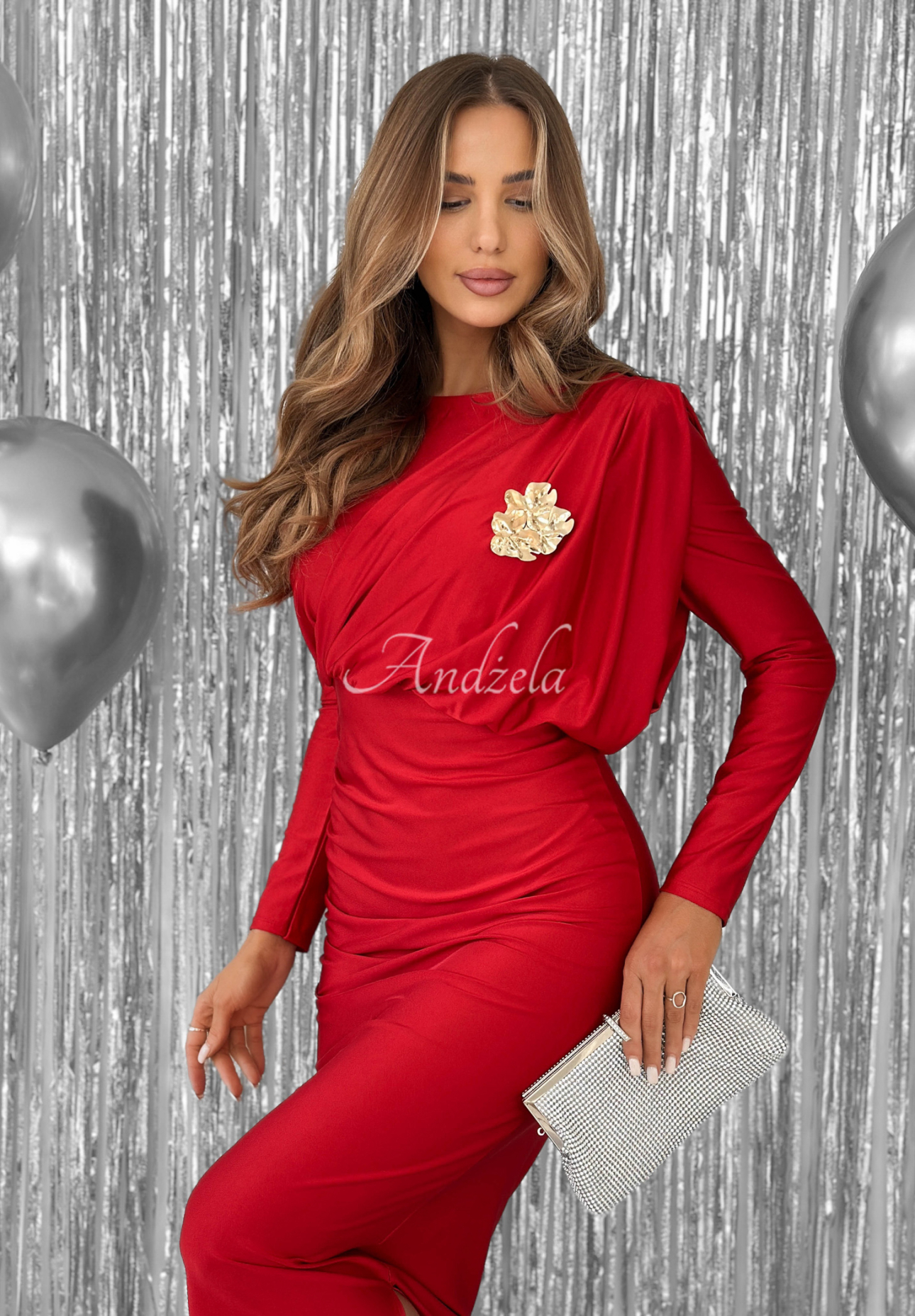 Figurbetontes Kleid mit Rüschen Night Of The Year Rot