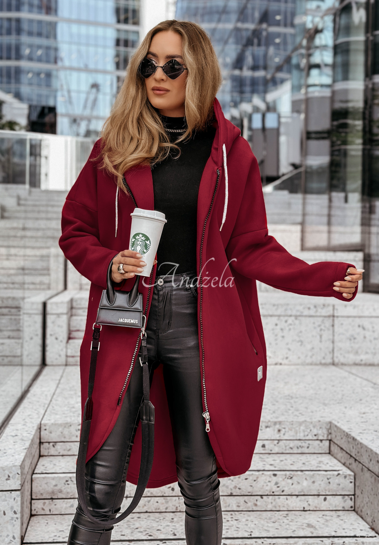 Langes Sweatshirt mit Kapuze Peaceful Mind Burgunderrot