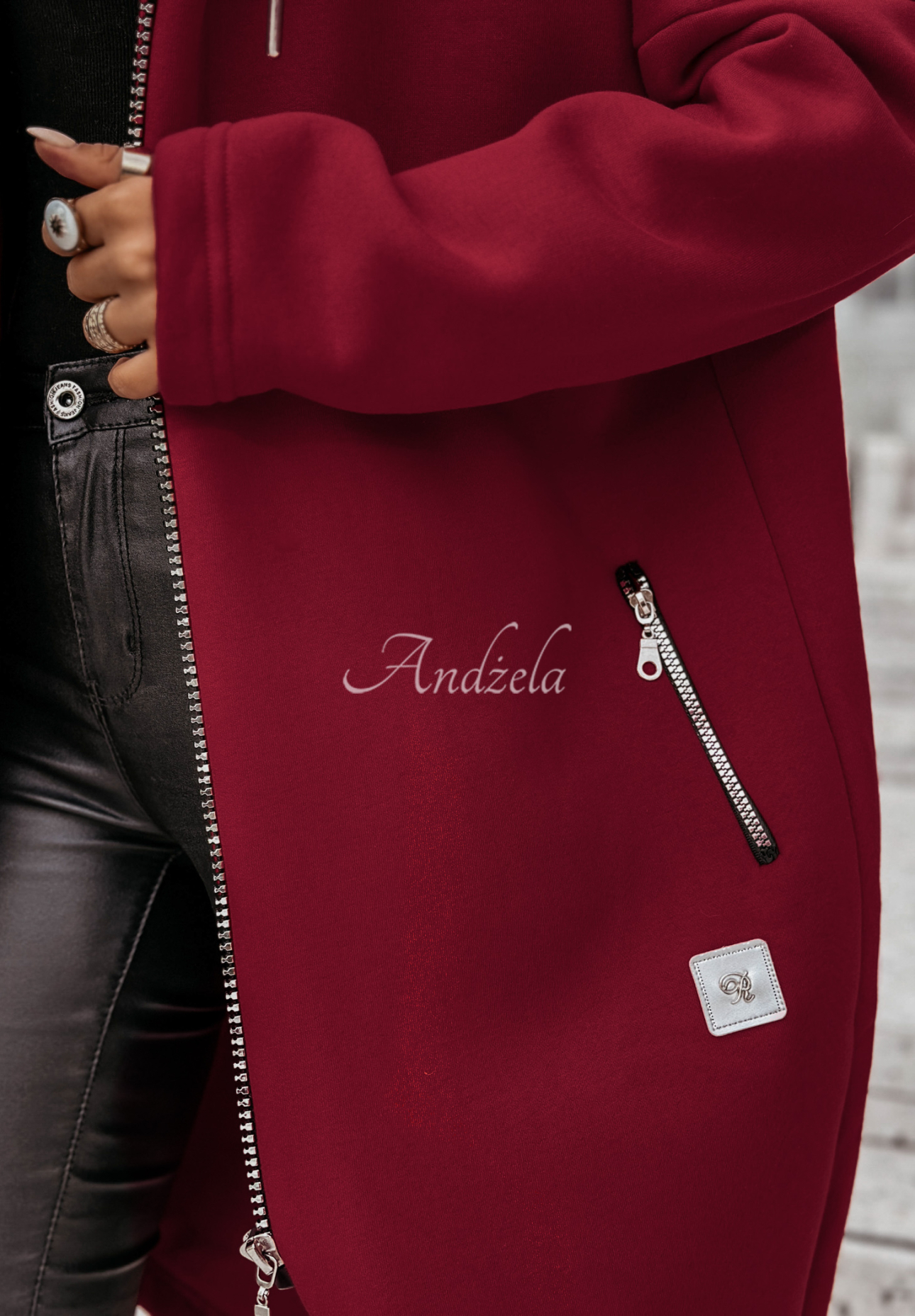 Langes Sweatshirt mit Kapuze Peaceful Mind Burgunderrot