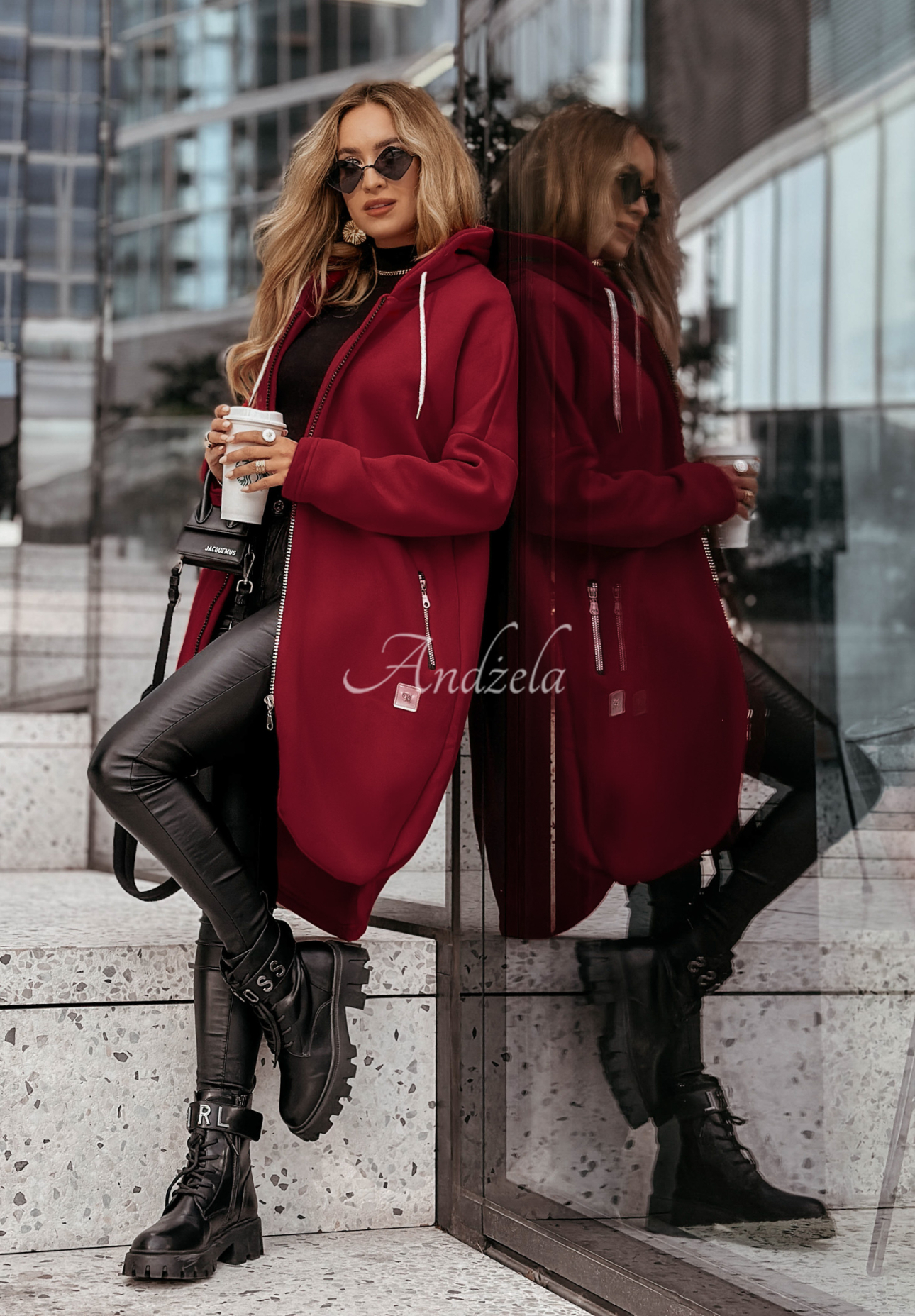 Langes Sweatshirt mit Kapuze Peaceful Mind Burgunderrot